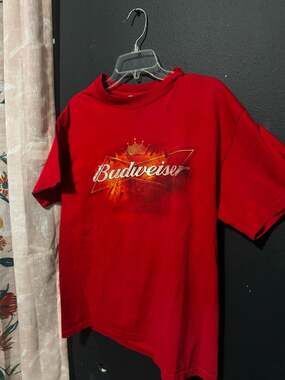 2007 DALE EARNHARDT JR Nascar T-Shirt L BUDWEISER Red Chase Authentics